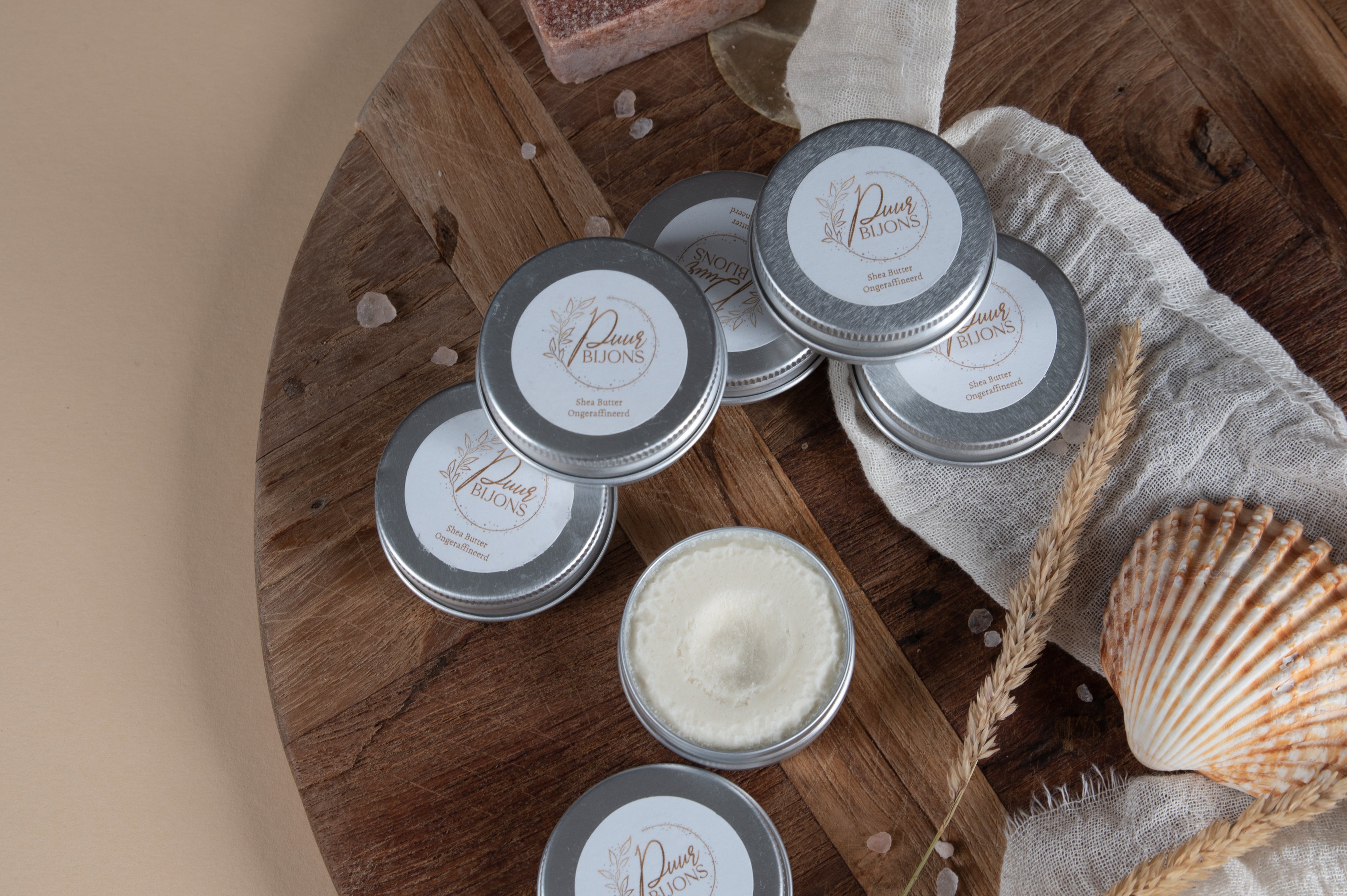 Welke butter helpt bij gebarsten lippen?